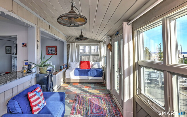 Building Photo - 25 Milford Point Rd