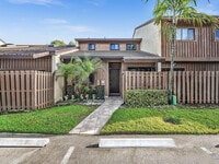 Building Photo - 4182 S Pine Island Rd