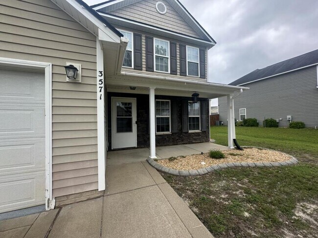 Building Photo - 3571 S Peak Dr