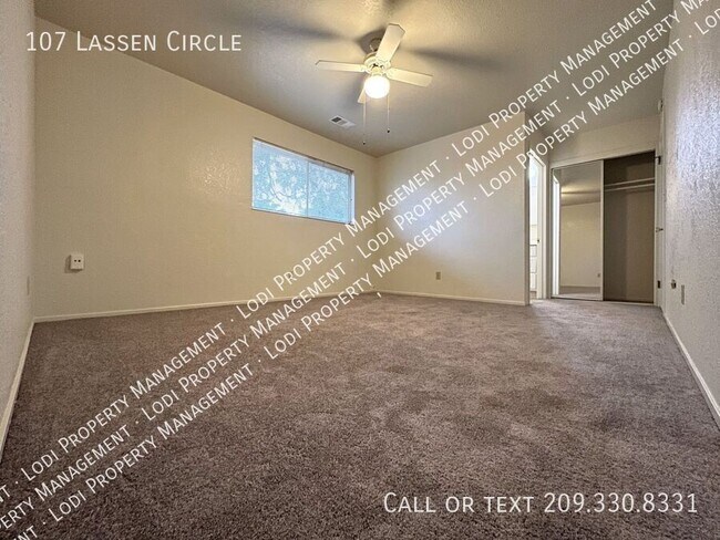 Building Photo - 107 Lassen Cir