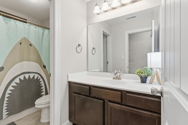 Building Photo - 2012 Snapper St