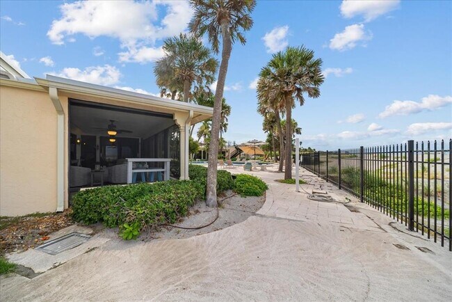 Building Photo - 718 Golden Beach Blvd