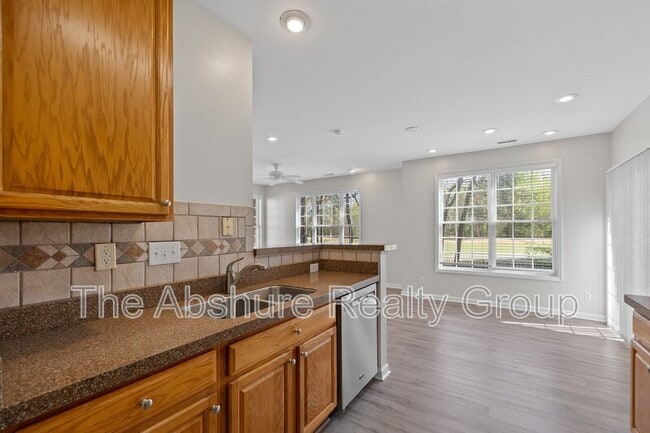 Building Photo - 1713 Kudrow Ln