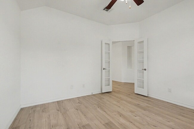 Building Photo - 10020 Levelland Pl