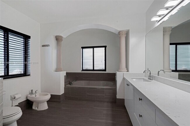 Building Photo - 7567 SW 189th St