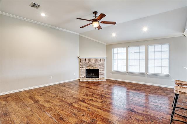 Building Photo - 707 Overton Dr