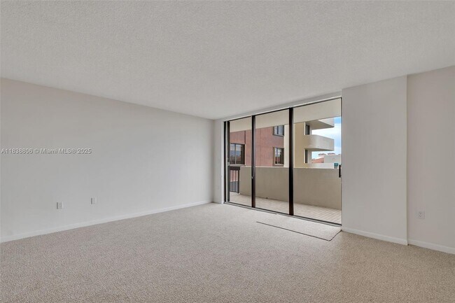 Building Photo - 600 Biltmore Way