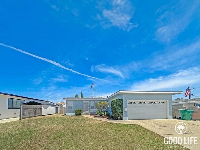 Building Photo - Charming 3BD/2BA Single-Story Home in Otay Mesa with Large Backyard, In-Unit Laundry & Attached G...