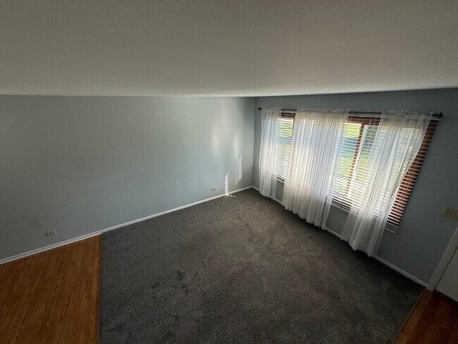 Building Photo - 34293 Birch Ln