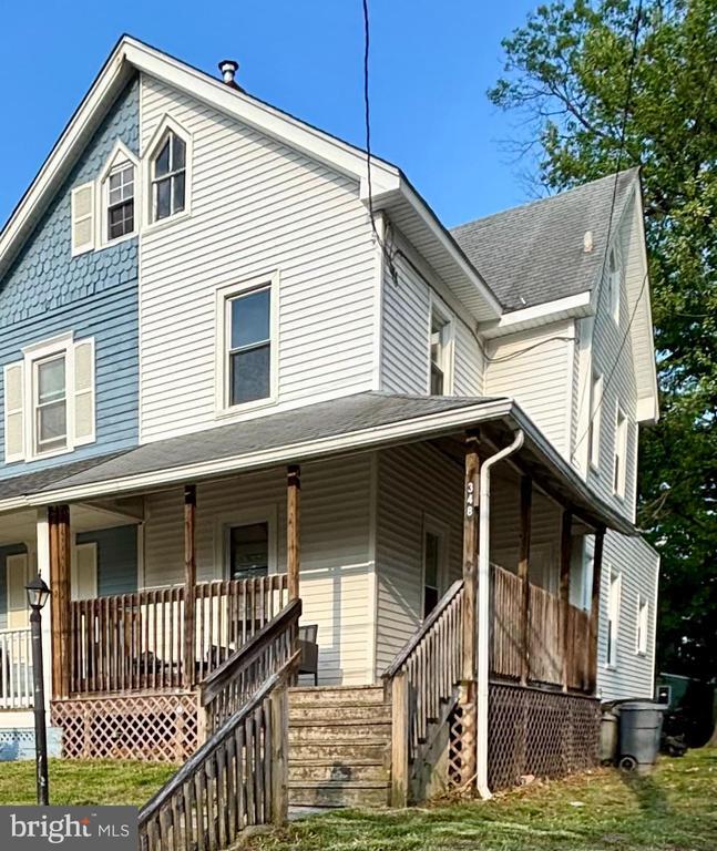 Primary Photo - 348 Morris St