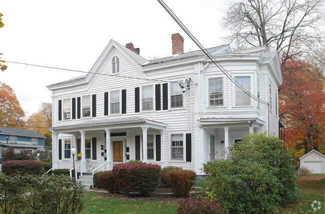 Building Photo - Rhinebeck Apartments