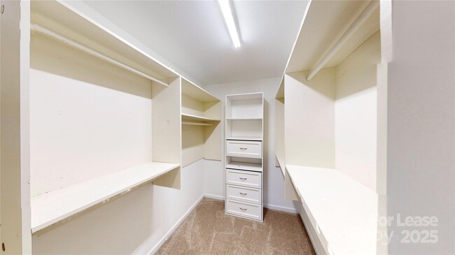 Building Photo - 12911 Walking Stick Dr