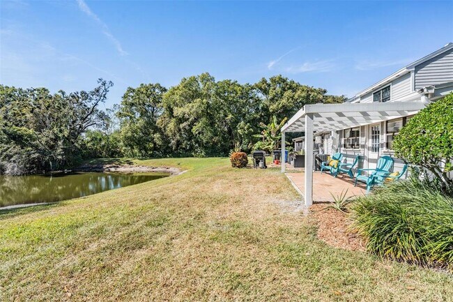 Building Photo - 14818 Winding Creek Ct