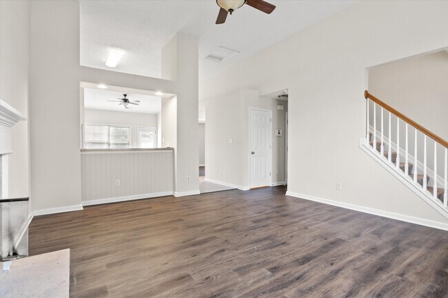 Building Photo - 3084 River Run Trail
