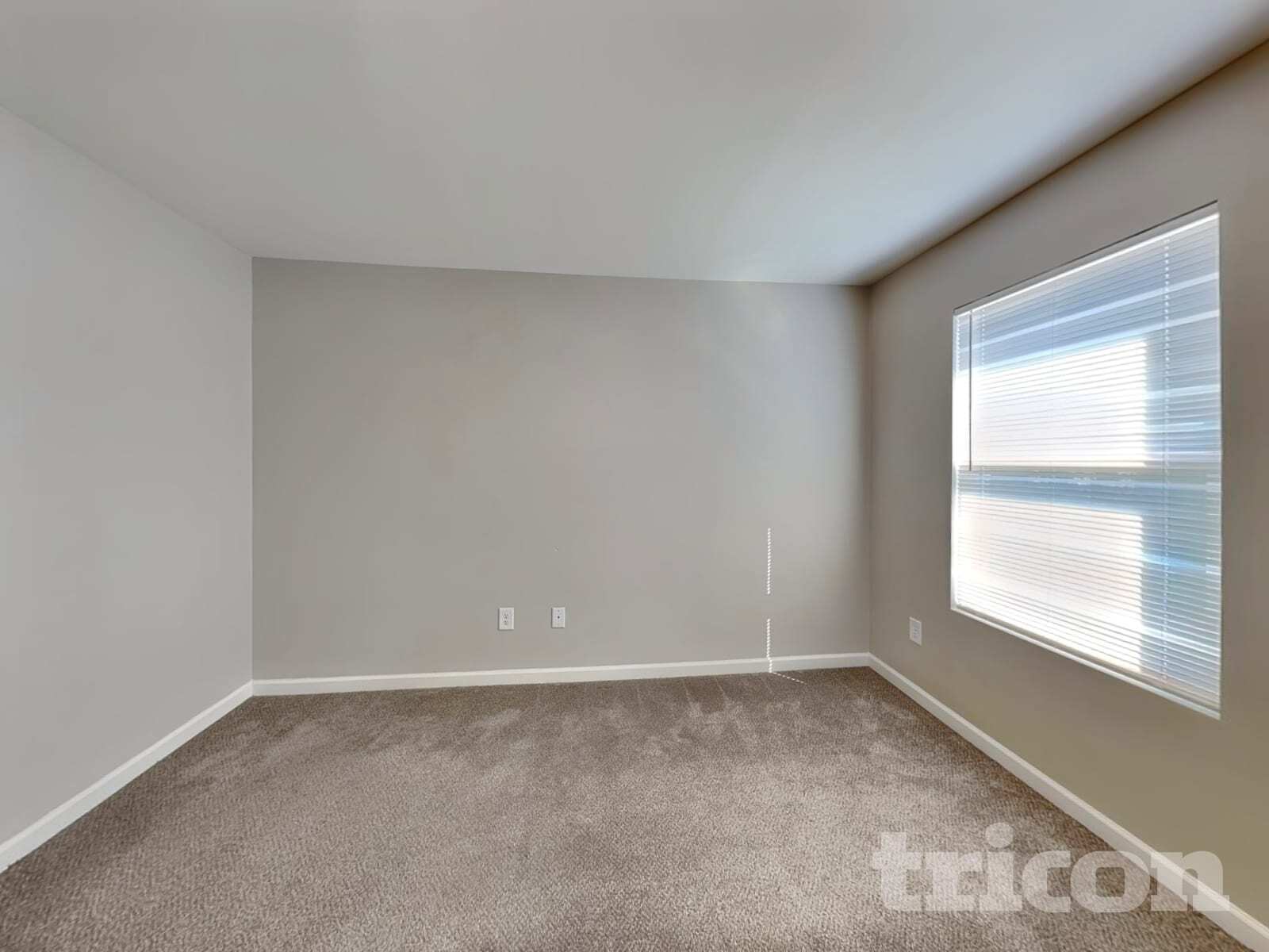 Building Photo - 1082 Bitting Hall Cir