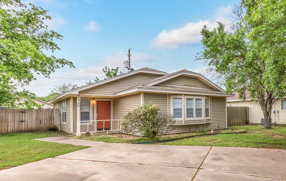 Building Photo - 3402 Timberline Ct
