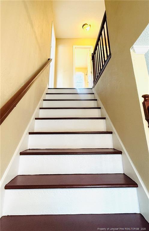 Building Photo - 6224 Lake Trail Dr