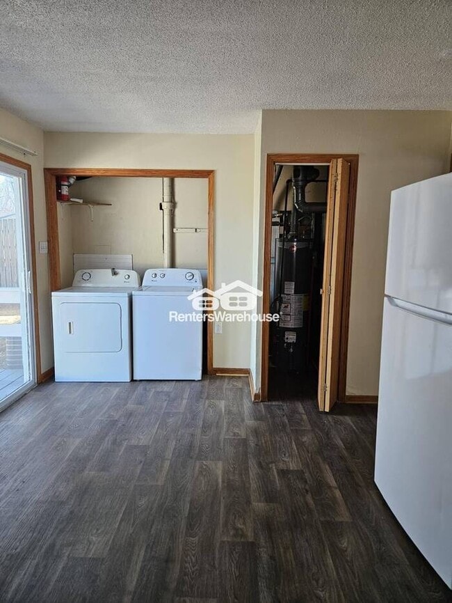 Building Photo - 3 Bedroom Ranch for Rent