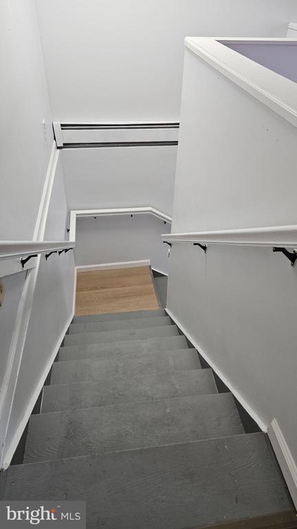 Building Photo - 117 S Warren St