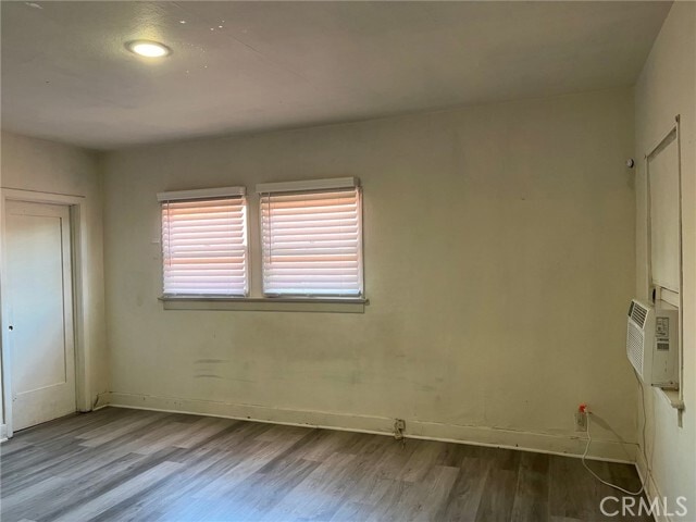 Building Photo - 404 N 7th St