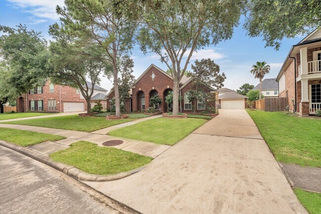 Building Photo - 2711 Sica Hollow Ln