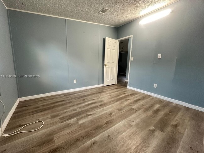 Building Photo - 11863 Atlantic Cir