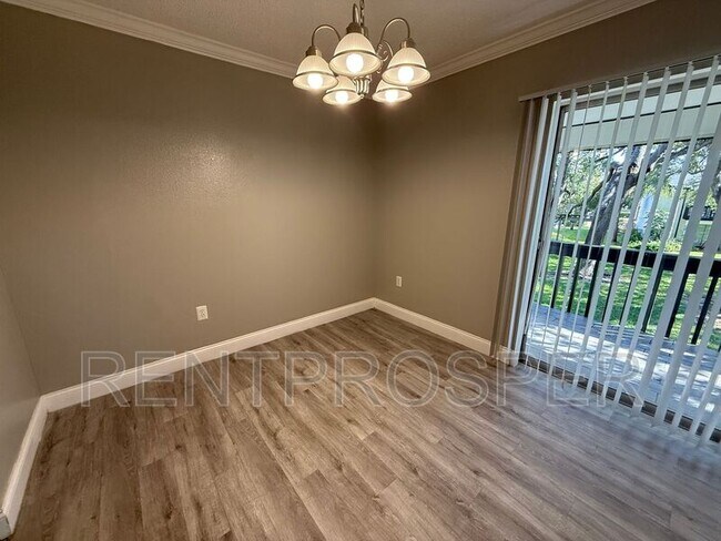 Building Photo - 4305 S Semoran Blvd