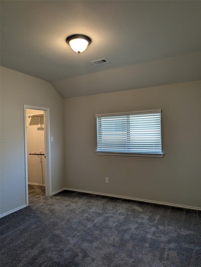 Building Photo - 4431 Stone Ridge Ln