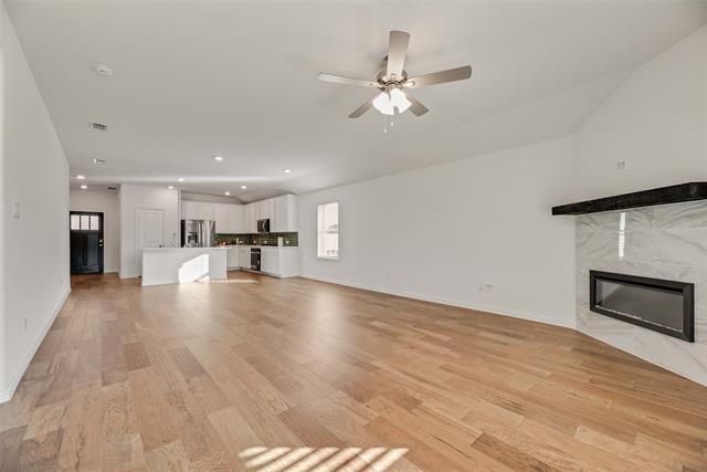 Building Photo - 1910 Blackbird Ln