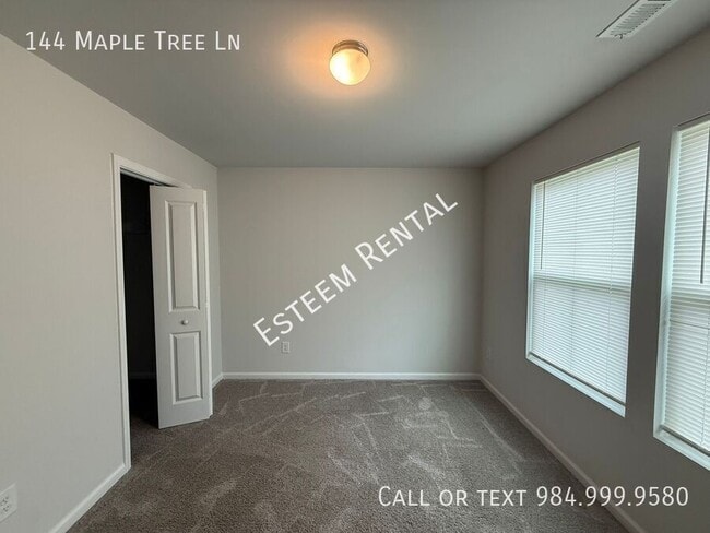 Building Photo - 144 Maple Tree Ln