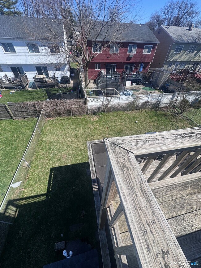 Building Photo - 86 Harbor Dr