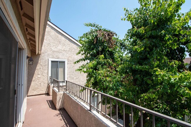 Interior Photo - 15520