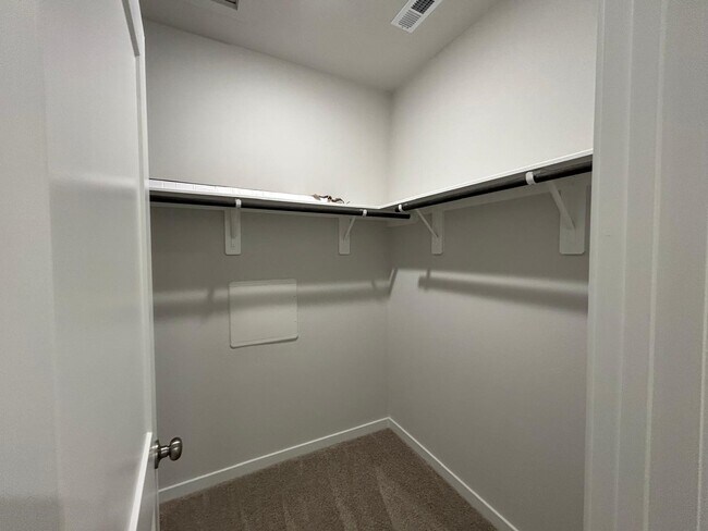Building Photo - 7914 Alset Dr