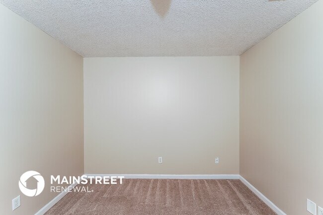 Building Photo - 2030 Plantation Pkwy