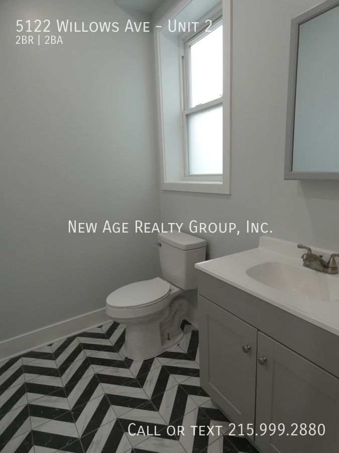 Building Photo - 5122 Willows Ave