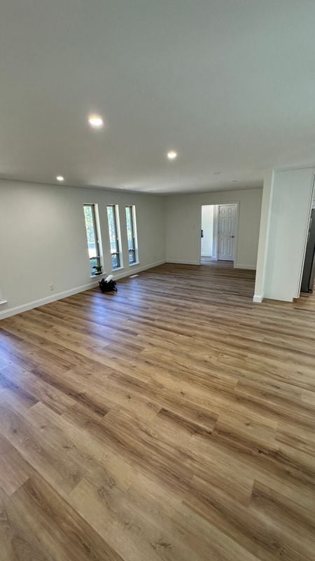 Building Photo - 12805 Rivercrest Dr