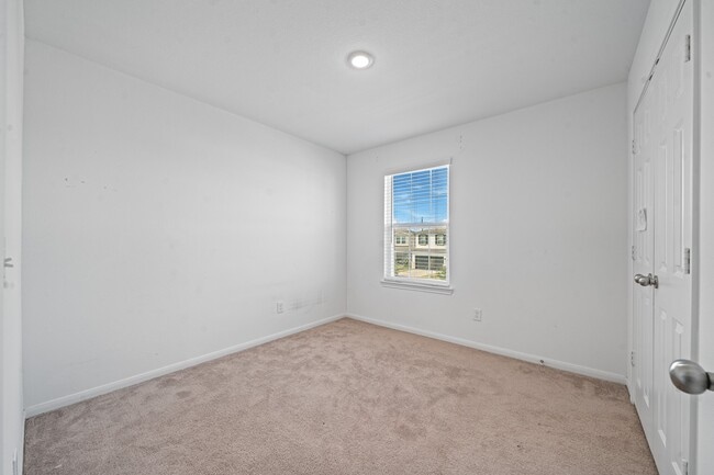Building Photo - 7306 Heath Knl Ln