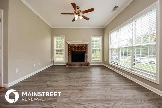 Building Photo - 349 Plantation Cir