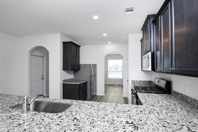 Building Photo - 432 Lone Rider Dr