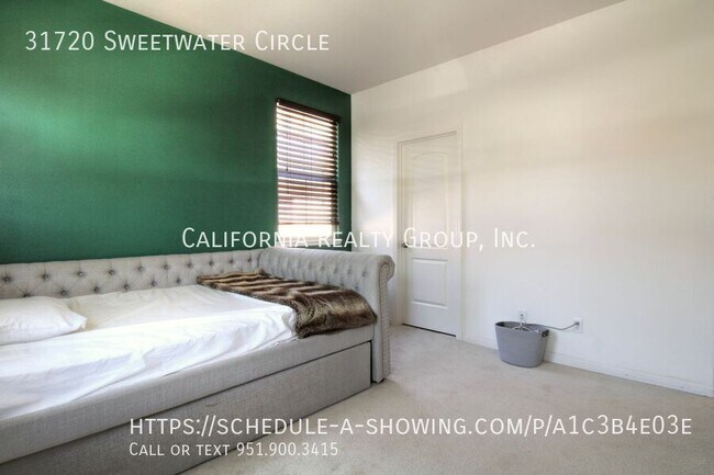 Building Photo - 31720 Sweetwater Cir