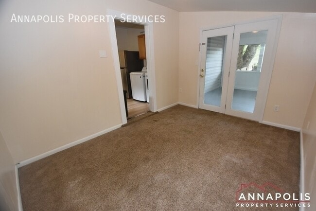 Building Photo - 1395 Bayside Dr