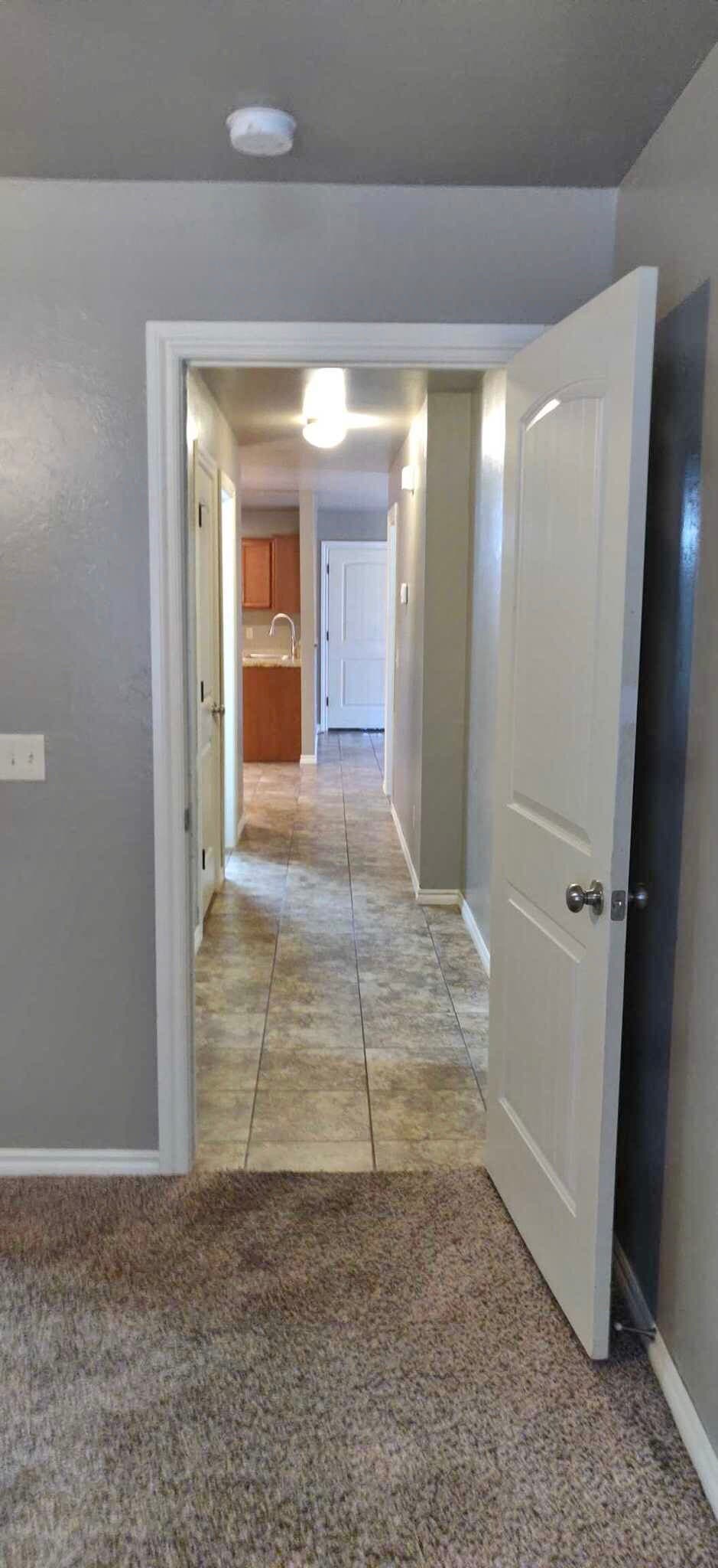 looking into hallway - 211 Ashley Dr