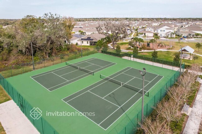 Building Photo - 2190 Calm Night St