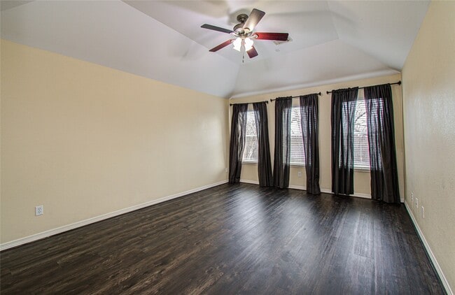 Building Photo - 3730 Arundel Gardens Ln