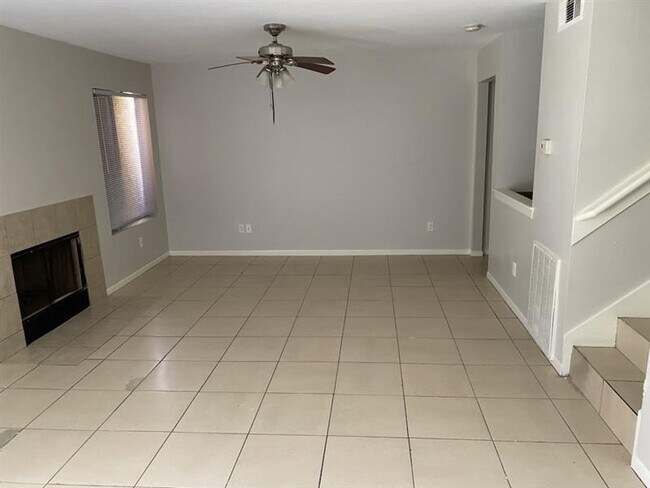 Building Photo - 12638 Ashford Meadow Dr