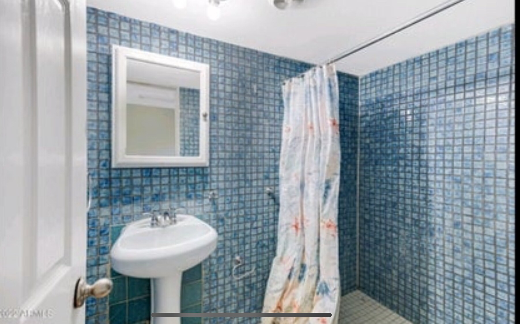 Building Photo - 2829 W Marshall Ave