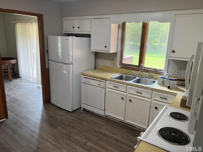 Building Photo - 2144 S Third Street Unit