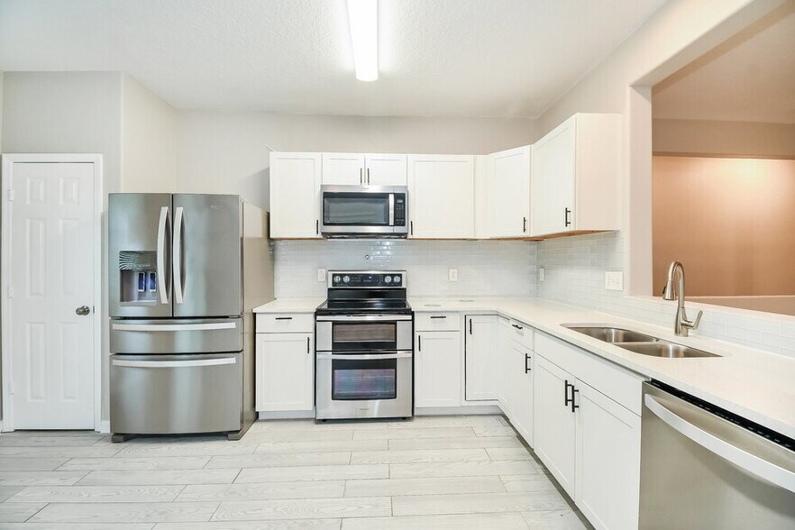 Building Photo - 1113 Coveyrise Ct