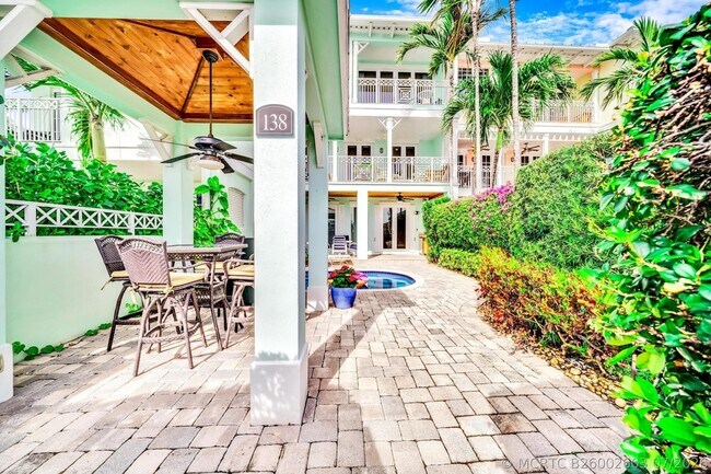 Building Photo - 138 Marine Way