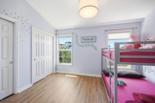Building Photo - 424 Hartford Dr